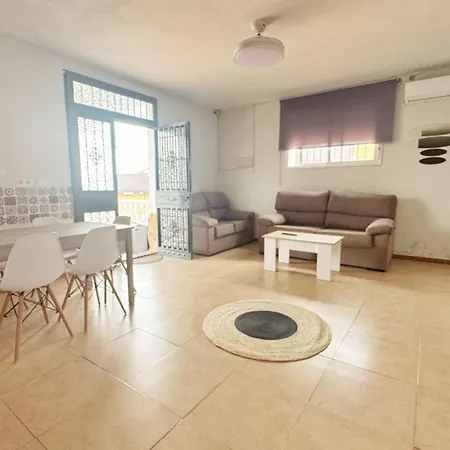 La Colina - El Duque Holiday home *