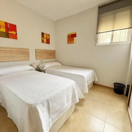 La Colina - El Duque Holiday home *